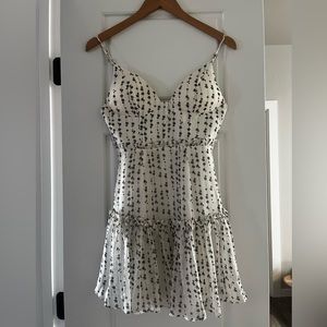 Selfie Leslie Take A Picture Molded Bust Fluted Hem Dress Floral Print White